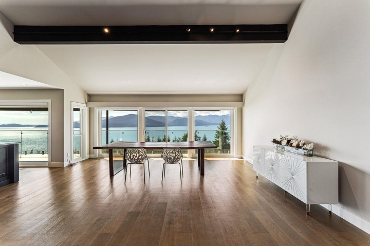 Photo 4 at 50 Panorama Road, Lions Bay, West Vancouver