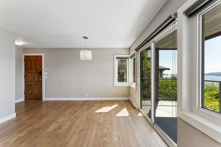 Photo 25 at 50 Panorama Road, Lions Bay, West Vancouver