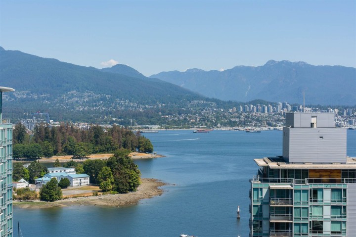 Photo 3 at 1801 - 1415 W Georgia Street, Coal Harbour, Vancouver West