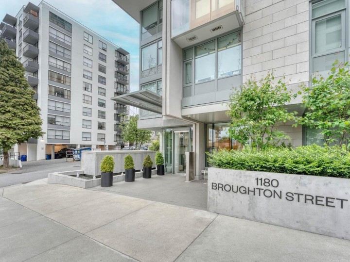 Photo 2 at 1704 - 1180 Broughton Street, West End VW, Vancouver West