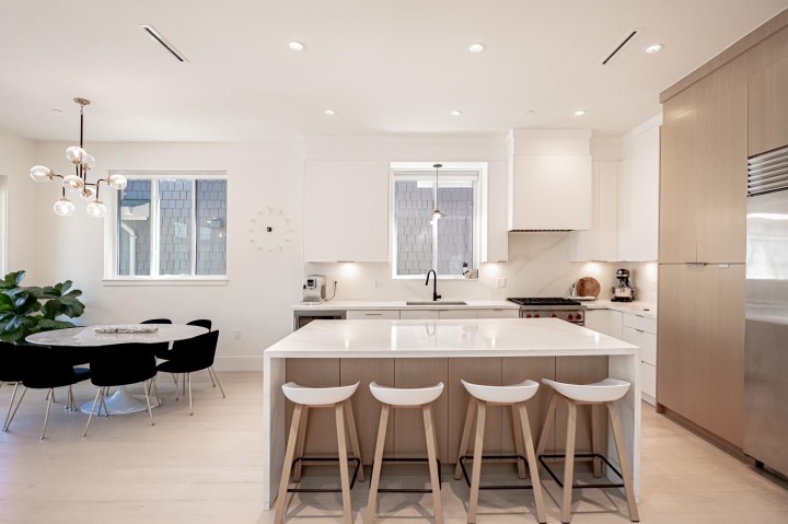 Photo 5 at 3123 W 16th Avenue, Kitsilano, Vancouver West