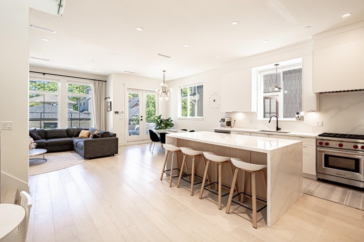 Photo 8 at 3123 W 16th Avenue, Kitsilano, Vancouver West