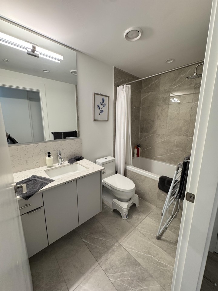 Photo 19 at 405 - 7638 Cambie Street, Marpole, Vancouver West