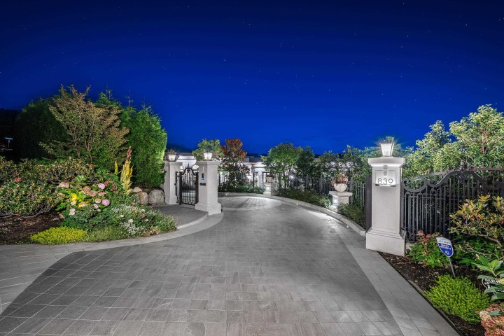 Photo 1 at 839 Eyremount Drive, British Properties, West Vancouver