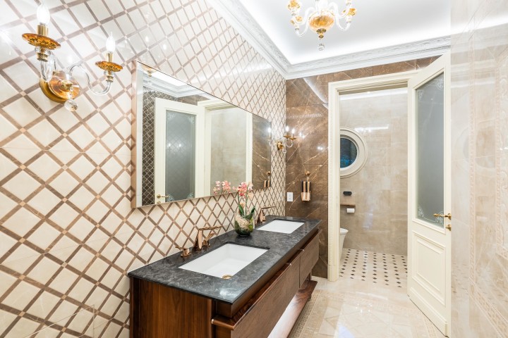 Photo 14 at 839 Eyremount Drive, British Properties, West Vancouver