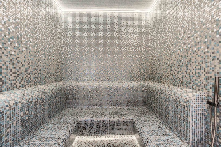 Photo 25 at 839 Eyremount Drive, British Properties, West Vancouver