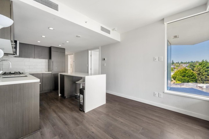 Photo 6 at 706 - 8238 Lord Street, Marpole, Vancouver West