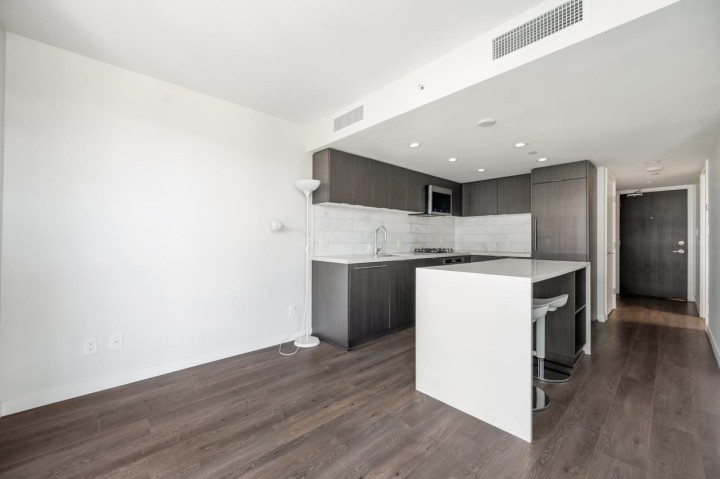 Photo 3 at 706 - 8238 Lord Street, Marpole, Vancouver West