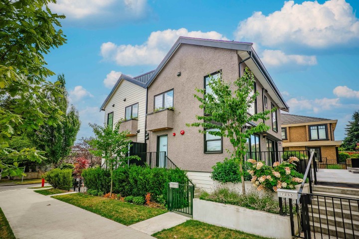 Photo 5 at 7357 Oak Street, South Granville, Vancouver West