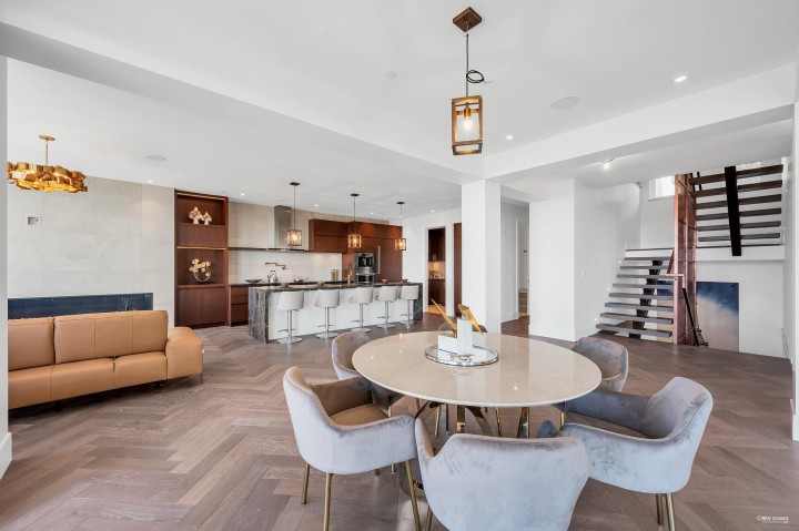 Photo 12 at 2111 Union Court, Panorama Village, West Vancouver