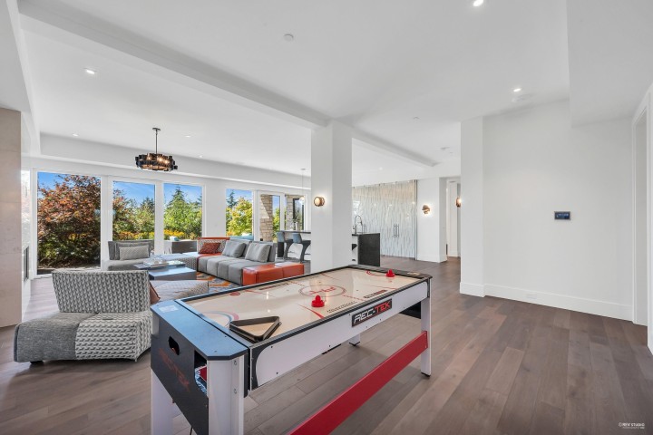 Photo 35 at 2111 Union Court, Panorama Village, West Vancouver