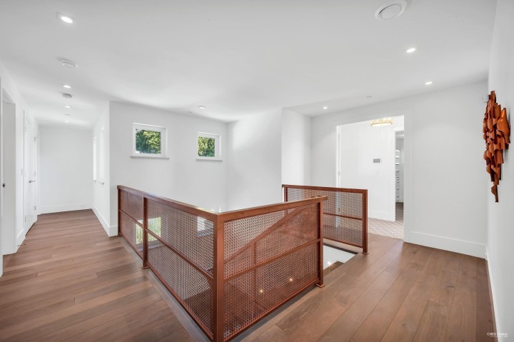 Photo 25 at 2111 Union Court, Panorama Village, West Vancouver