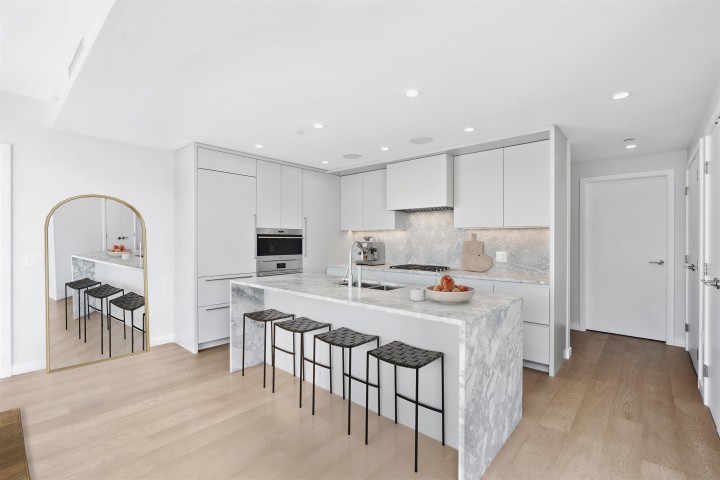 Photo 2 at 2106 - 7433 Cambie Street, South Cambie, Vancouver West