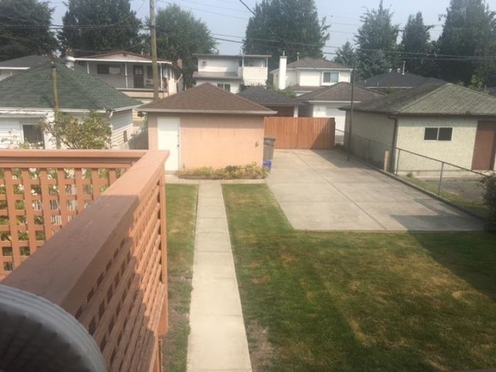 Photo 8 at 5336 Rhodes Street, Collingwood VE, Vancouver East