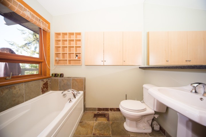 Photo 20 at 170 Highview Place, Lions Bay, West Vancouver