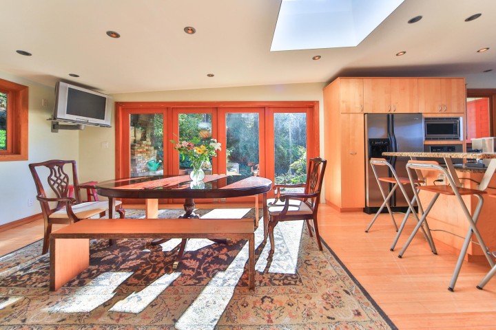 Photo 8 at 170 Highview Place, Lions Bay, West Vancouver