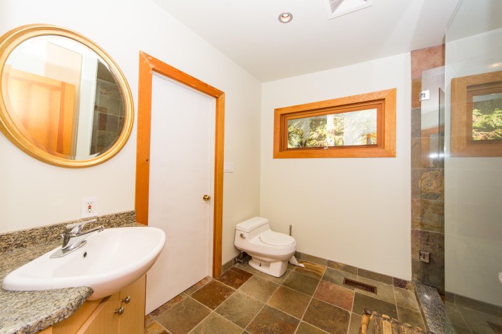 Photo 25 at 170 Highview Place, Lions Bay, West Vancouver