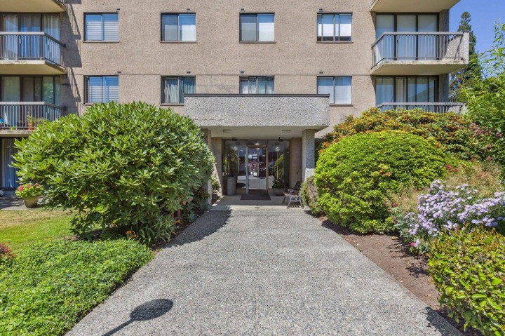 Photo 14 at 405 - 145 St. Georges Avenue, Lower Lonsdale, North Vancouver