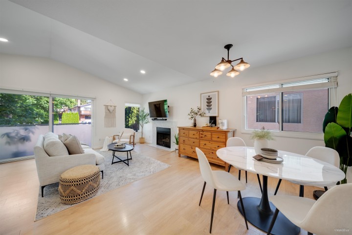 Photo 6 at 1911 Mahon Avenue, Central Lonsdale, North Vancouver