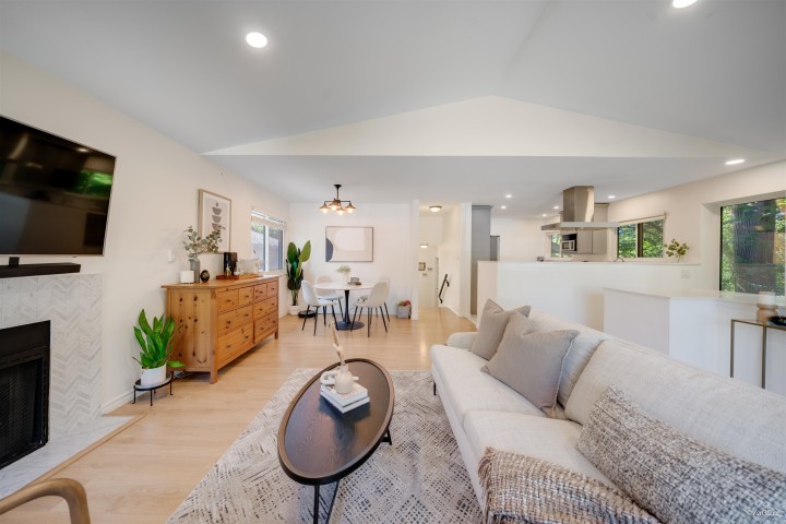 Photo 7 at 1911 Mahon Avenue, Central Lonsdale, North Vancouver