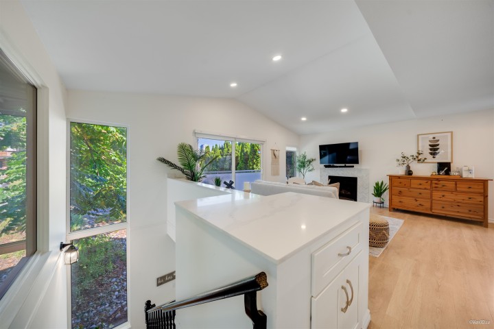 Photo 5 at 1911 Mahon Avenue, Central Lonsdale, North Vancouver