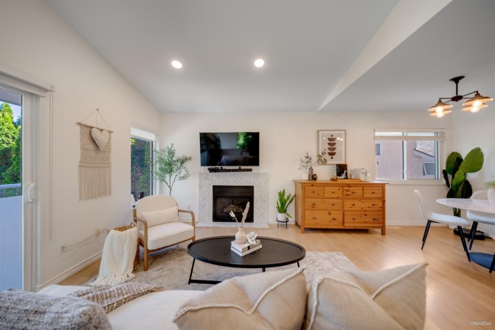 Photo 8 at 1911 Mahon Avenue, Central Lonsdale, North Vancouver