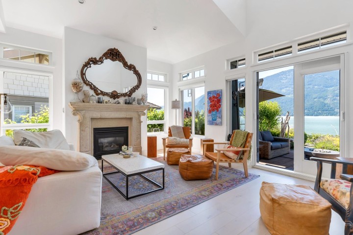 Photo 16 at 11 Beach Drive, Furry Creek, West Vancouver