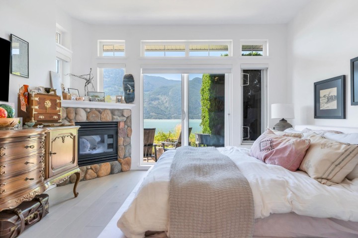 Photo 20 at 11 Beach Drive, Furry Creek, West Vancouver