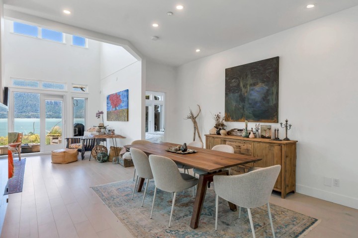 Photo 14 at 11 Beach Drive, Furry Creek, West Vancouver