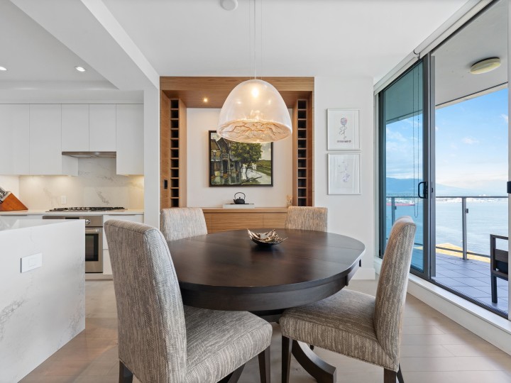 Photo 13 at 2304 - 1077 W Cordova Street, Coal Harbour, Vancouver West