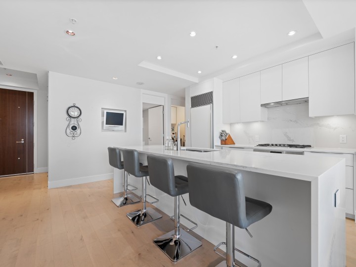 Photo 17 at 2304 - 1077 W Cordova Street, Coal Harbour, Vancouver West