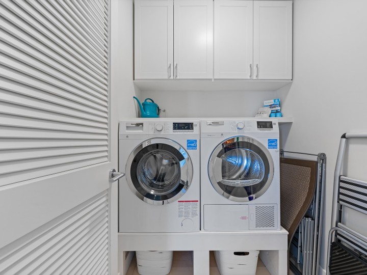 Photo 38 at 2304 - 1077 W Cordova Street, Coal Harbour, Vancouver West