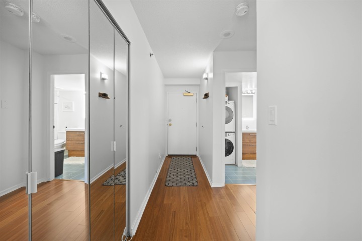 Photo 15 at 106 - 503 W 16th Avenue, Fairview VW, Vancouver West