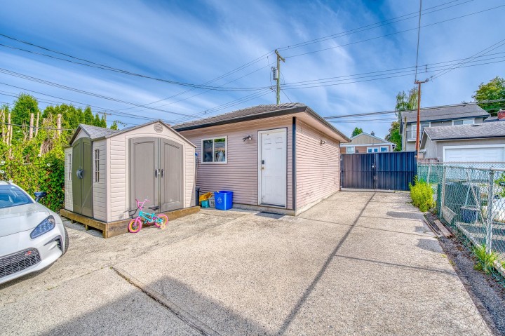 Photo 28 at 426 E 18th Avenue, Fraser VE, Vancouver East