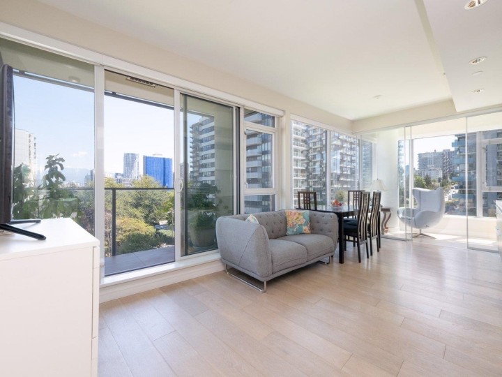 Photo 2 at 802 - 1221 Bidwell Street, West End VW, Vancouver West