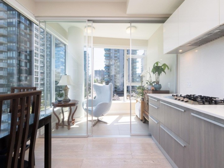 Photo 6 at 802 - 1221 Bidwell Street, West End VW, Vancouver West