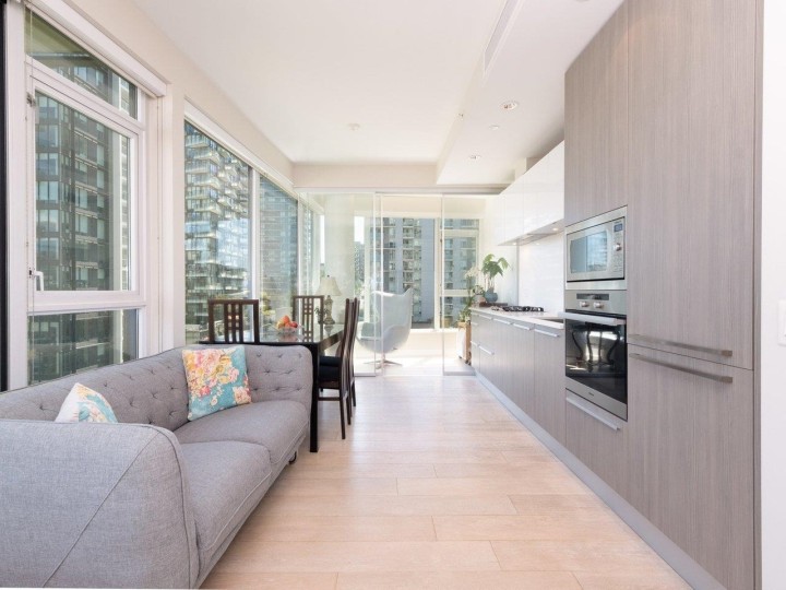 Photo 3 at 802 - 1221 Bidwell Street, West End VW, Vancouver West