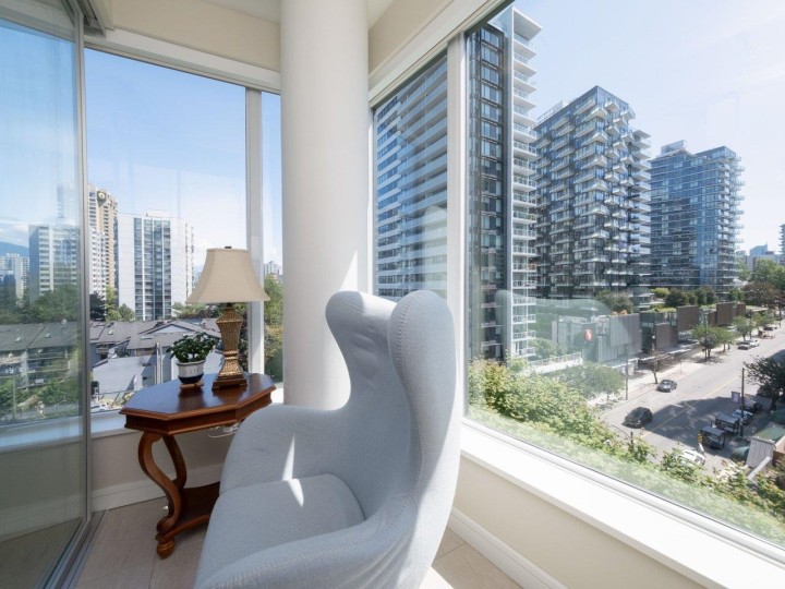 Photo 9 at 802 - 1221 Bidwell Street, West End VW, Vancouver West