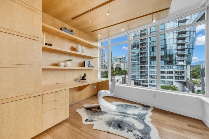 Photo 21 at 401 - 1233 W Cordova Street, Coal Harbour, Vancouver West