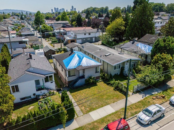 Photo 26 at 942 Nanaimo Street, Renfrew VE, Vancouver East