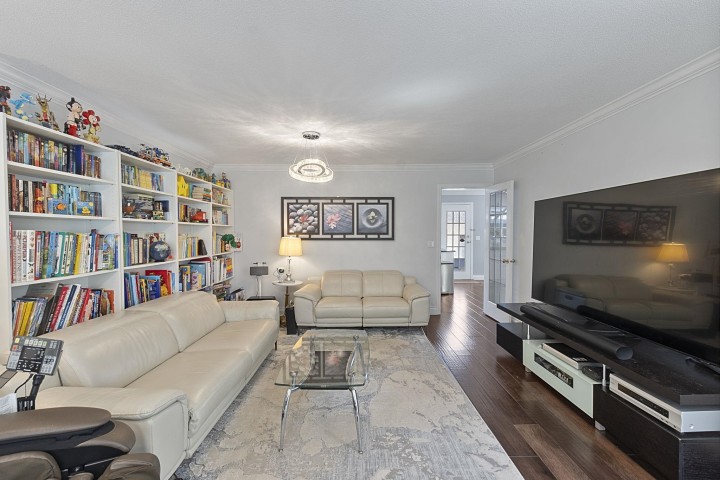 Photo 4 at 1563 W 59th Avenue, South Granville, Vancouver West