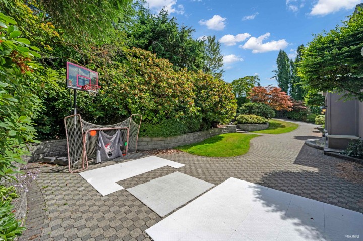 Photo 8 at 848 Fairmile Road, British Properties, West Vancouver