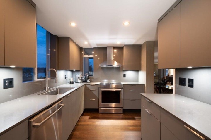 Photo 23 at 400 - 1819 Bellevue Avenue, Ambleside, West Vancouver