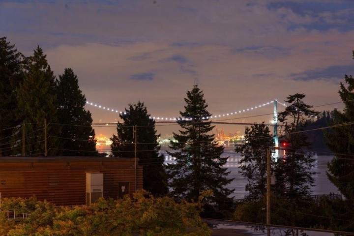 Photo 17 at 400 - 1819 Bellevue Avenue, Ambleside, West Vancouver