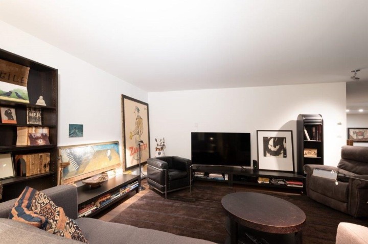 Photo 8 at 400 - 1819 Bellevue Avenue, Ambleside, West Vancouver