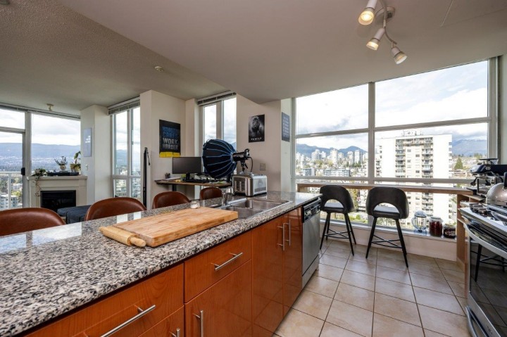 Photo 6 at 2107 - 188 E Esplanade, Lower Lonsdale, North Vancouver