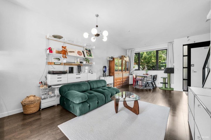 Photo 3 at 6426 Ash Street, Oakridge VW, Vancouver West