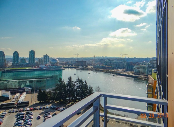 Photo 2 at 1901 - 33 Smithe Street, Yaletown, Vancouver West