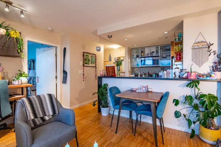 Photo 6 at 1901 - 33 Smithe Street, Yaletown, Vancouver West