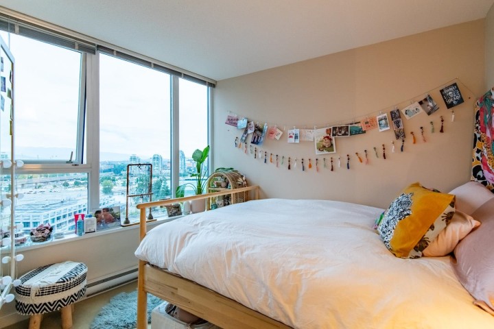 Photo 9 at 1901 - 33 Smithe Street, Yaletown, Vancouver West